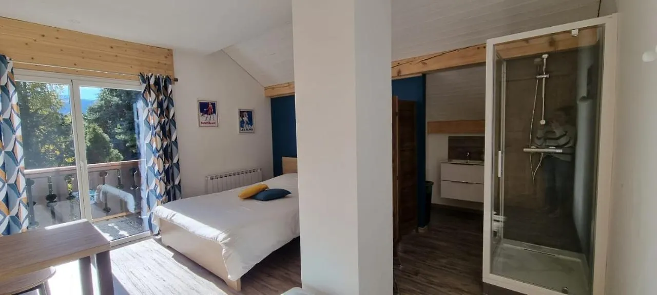 Mont Bivouac, Chambre,Entree Et Sdb Privee,Balcon Vue Mtblanc Passy  Passy (Haute-Savoie)